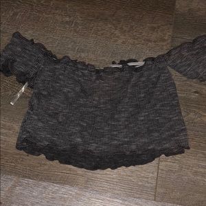 Laura’s boutique crop top